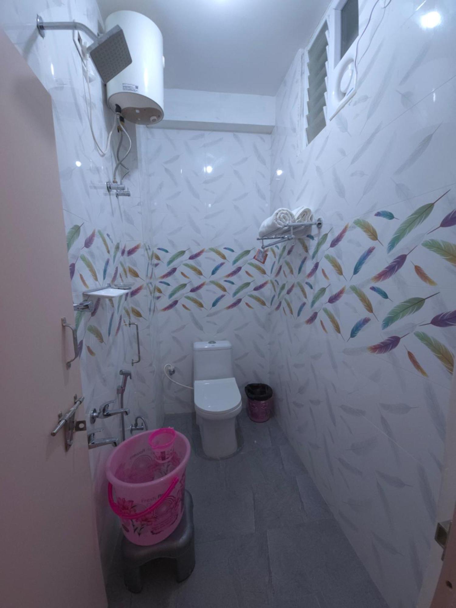 Hotel Shreem Sesha Sai Residency Tiruvannāmalai Habitación foto